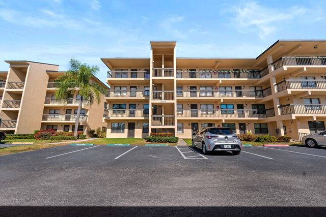 505 30TH AVENUE W E304, Bradenton, FL 34205