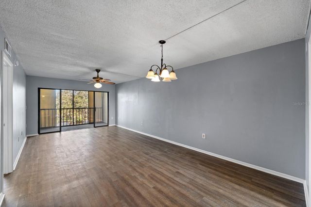 505 30TH AVENUE W E304, Bradenton, FL 34205