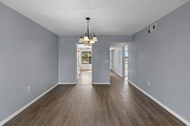 505 30TH AVENUE W E304, Bradenton, FL 34205