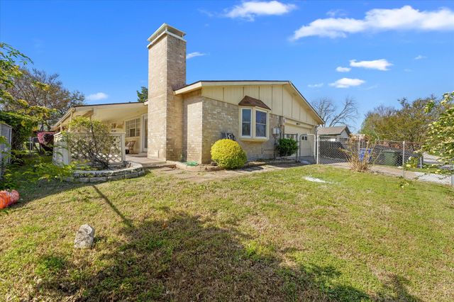 3020 Ravine Trail, Carrollton, TX 75007