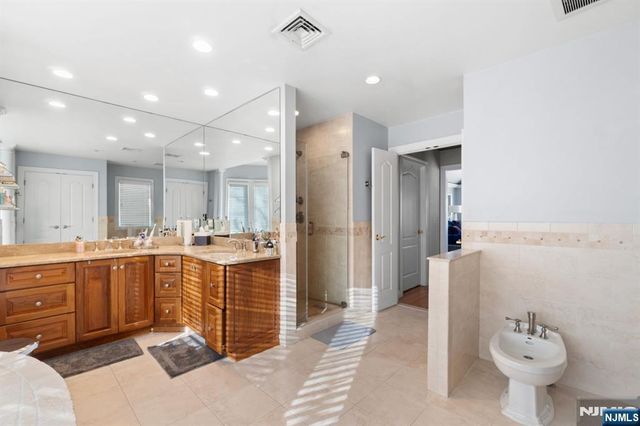 65 Prospect Avenue, Haworth, NJ 07641