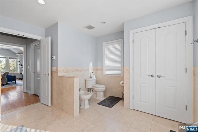 65 Prospect Avenue, Haworth, NJ 07641