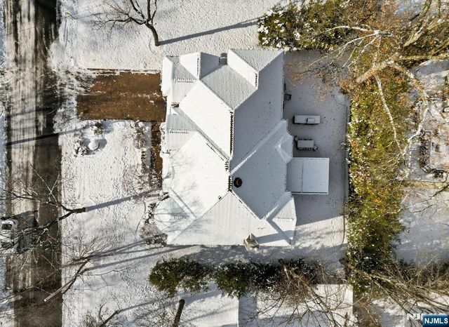 65 Prospect Avenue, Haworth, NJ 07641