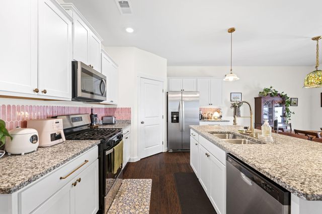 8534 Dewberry Drive, Ooltewah, TN 37363