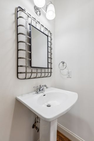 756 Wedgewood Park, Nashville, TN 37203