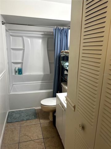 4400 WHITE PINE AVENUE 70-4, Orlando, FL 32811