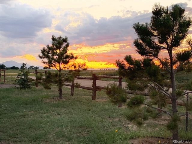 20744 Silverado Hill View, Colorado City, CO 80928