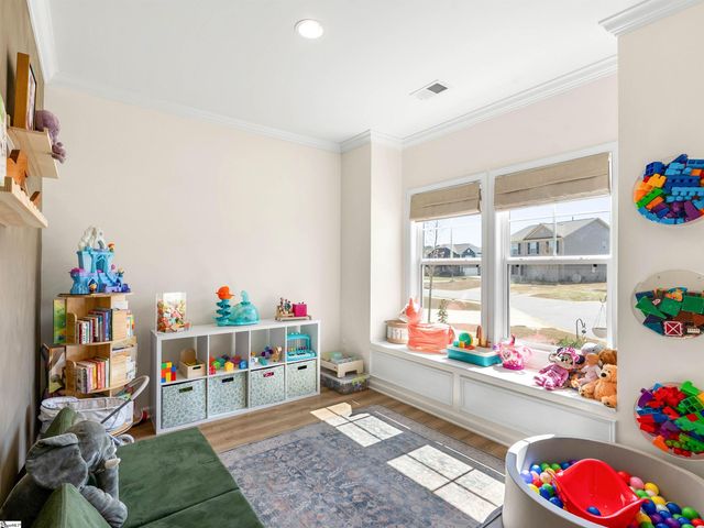 304 Videre Woods Court, Piedmont, SC 29673