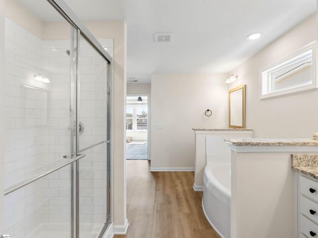 304 Videre Woods Court, Piedmont, SC 29673