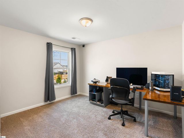 304 Videre Woods Court, Piedmont, SC 29673