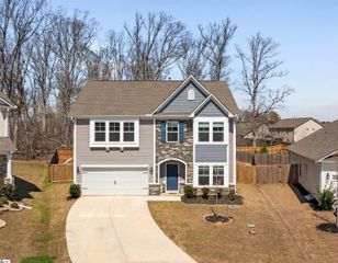 304 Videre Woods Court, Piedmont, SC 29673