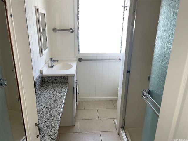 2153 Booth Road, Honolulu, HI 96813