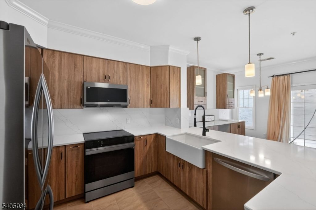 8 Maple Cres Unit 12, Vernon Twp., NJ 07462 — photo 5