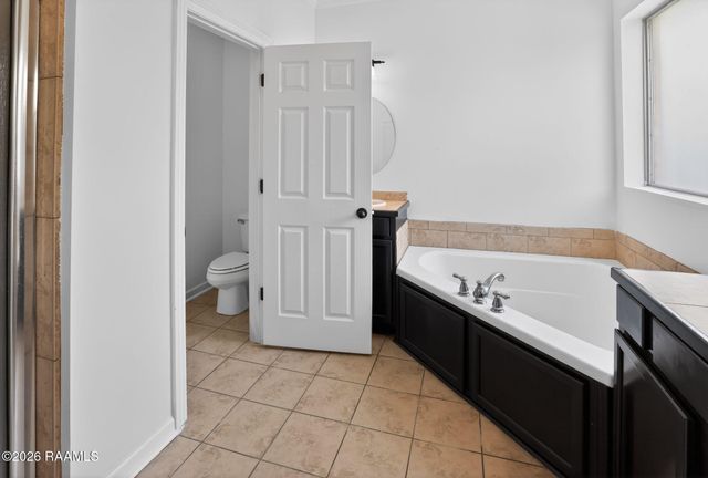 109 Chevalier Boulevard, Lafayette, LA 70503