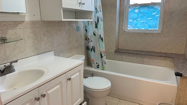 10 Channing St 2, Quincy, MA 02170