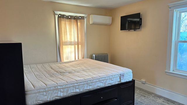 10 Channing St 2, Quincy, MA 02170