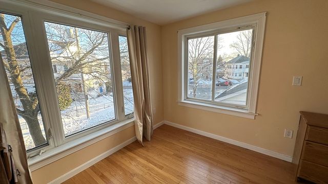 10 Channing St 2, Quincy, MA 02170