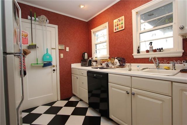 417 E GORE STREET, Orlando, FL 32806