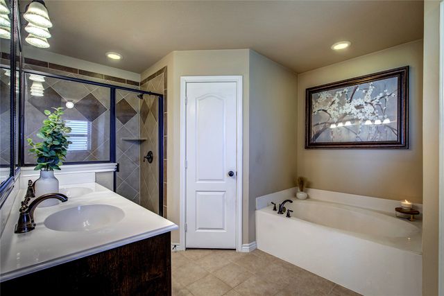 515 Hubbard Circle, Nevada, TX 75173