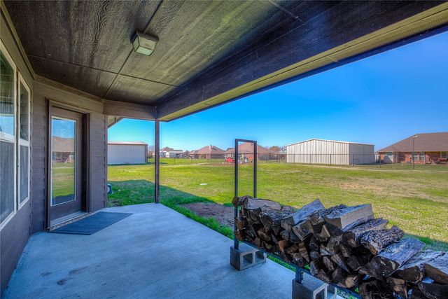 515 Hubbard Circle, Nevada, TX 75173