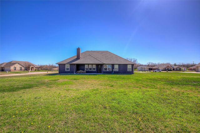 515 Hubbard Circle, Nevada, TX 75173
