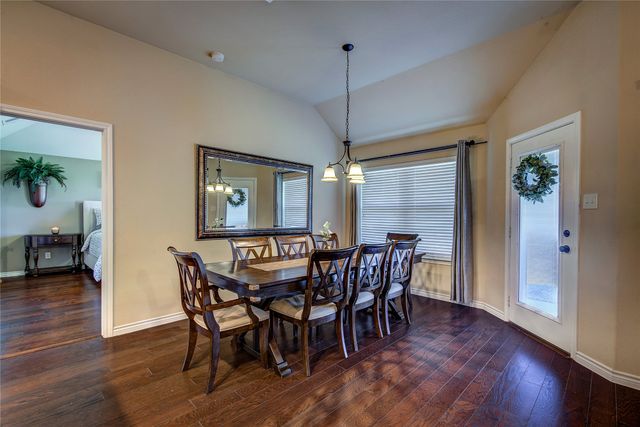 515 Hubbard Circle, Nevada, TX 75173