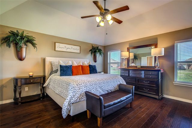 515 Hubbard Circle, Nevada, TX 75173