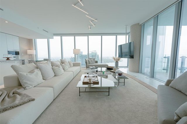 700 NE 26th Terrace 4901, Miami, FL 33137