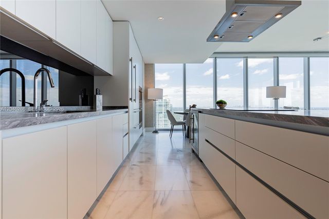 700 NE 26th Terrace 4901, Miami, FL 33137