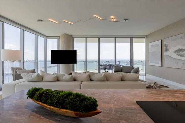 700 NE 26th Terrace 4901, Miami, FL 33137
