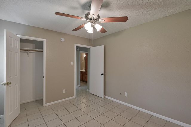 4504 Avenue L 2, Santa Fe, TX 77510