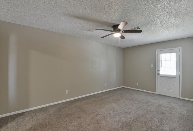 4504 Avenue L 2, Santa Fe, TX 77510