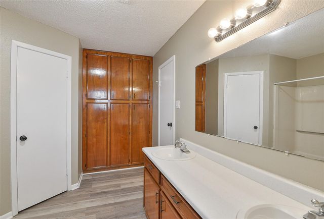 4504 Avenue L 2, Santa Fe, TX 77510
