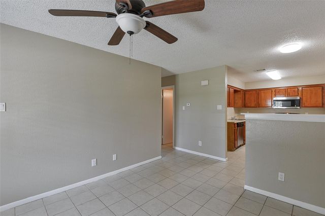 4504 Avenue L 2, Santa Fe, TX 77510