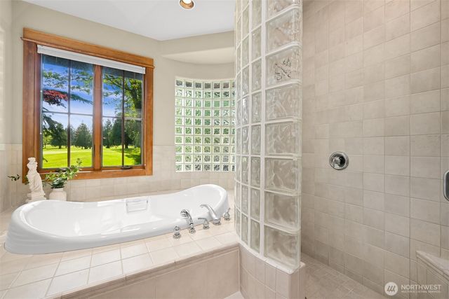 8789 Wood Duck Way, Blaine, WA 98230