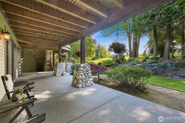 8789 Wood Duck Way, Blaine, WA 98230