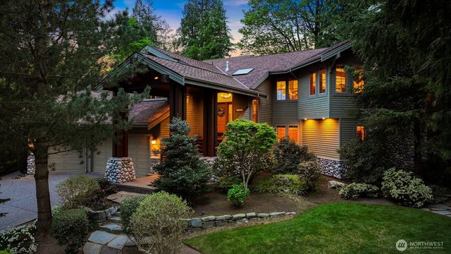 8789 Wood Duck Way, Blaine, WA 98230
