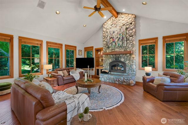 8789 Wood Duck Way, Blaine, WA 98230