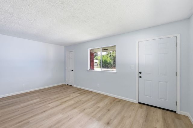 4729 Rogers Road, Chattanooga, TN 37411