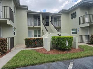 7400 College PKWY 74D, Fort Myers, FL 33907