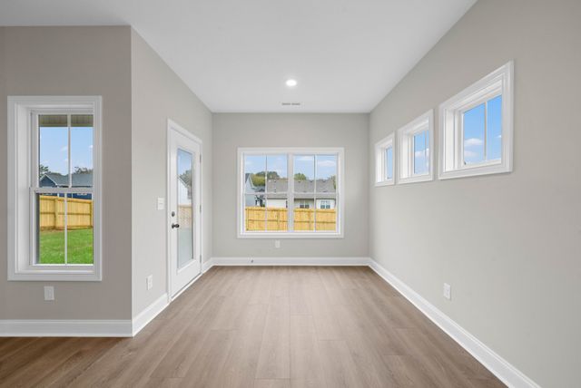 70 Fox Dr, Joelton, TN 37080