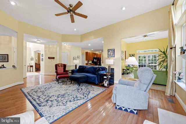 231 REBECCA DR, Winchester, VA 22602