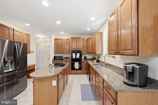 231 REBECCA DR, Winchester, VA 22602