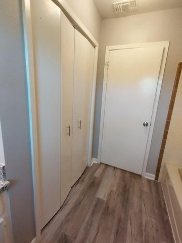 1220 Walnut Street, La Marque, TX 77568