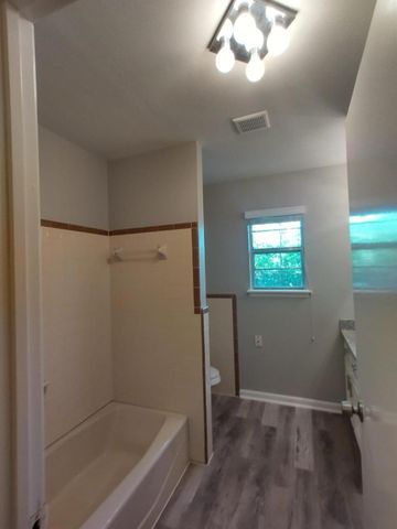 1220 Walnut Street, La Marque, TX 77568