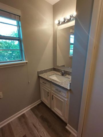 1220 Walnut Street, La Marque, TX 77568