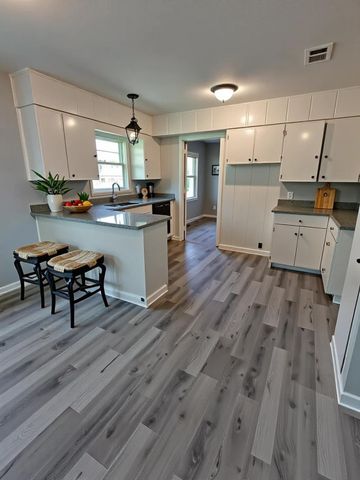 1220 Walnut Street, La Marque, TX 77568