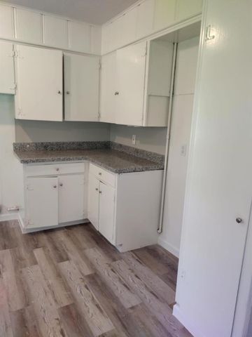 1220 Walnut Street, La Marque, TX 77568