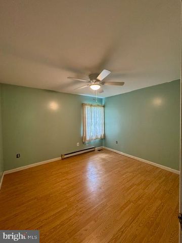 9520 CARLISLE RD, Dillsburg, PA 17019