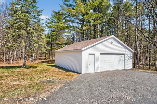 220 Mountain House Road, Palenville, NY 12463